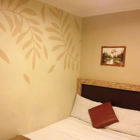 Mine Hotel Сери Кембанган Екстериор снимка